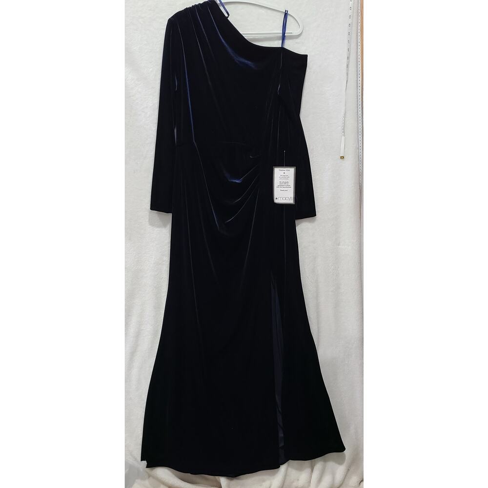NWT Betsy & Adam Annette Velvet Drop Shoulder Evening Dress Size 14W Navy Velvet - Picture 2 of 9